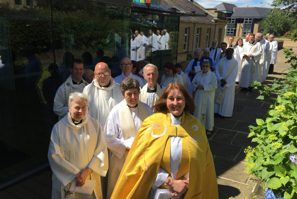 Clergy to ordination service