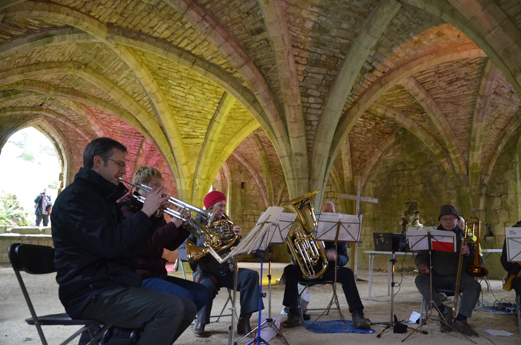 Stray Brass Ensemble 