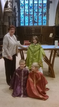 Child-friendly vestments at Thornhill Church