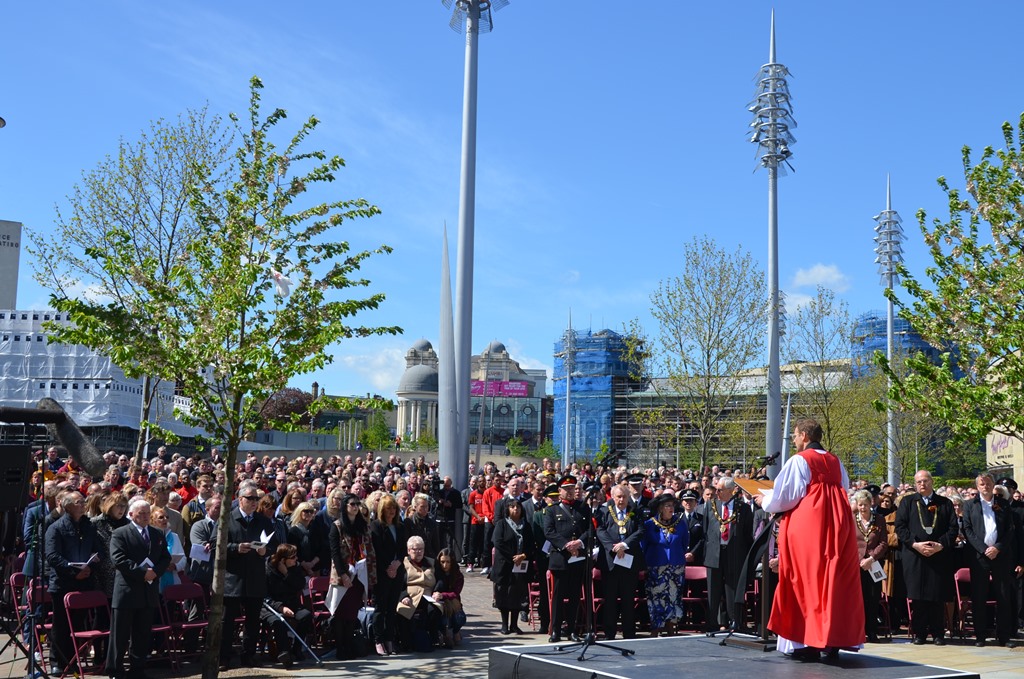 Bishop gives blessing