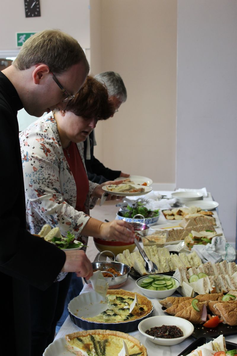 Mirfield Students sharing Sunday Lunch