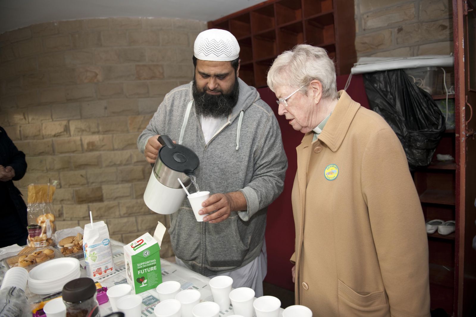 Pouring tea on a break in the Walk